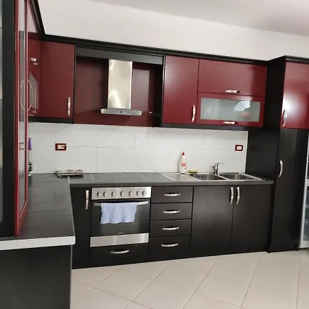 Villa**** Madia&avniu Holiday home *