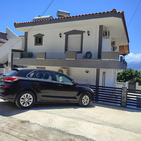 Holiday home Villa**** Madia&avniu *